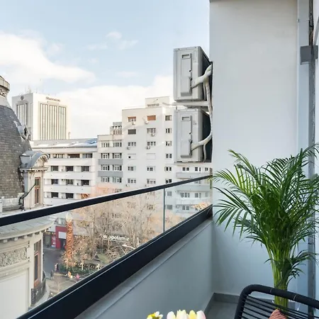 Sunny 2br Large Flat - Amzei Square Apartamento *