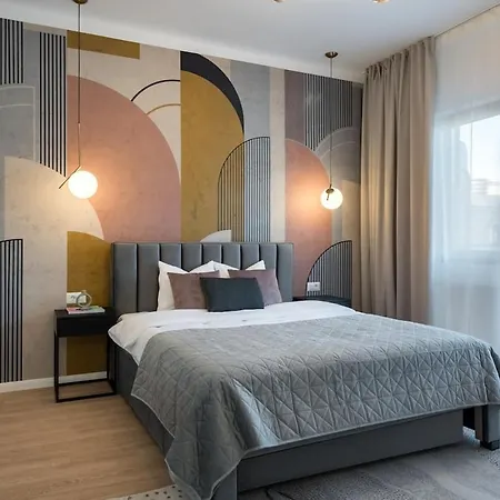 Sunny 2br Large Flat - Amzei Square Lägenhet Bukarest