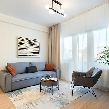 Sunny 2br Large Flat - Amzei Square * Βουκουρέστι
