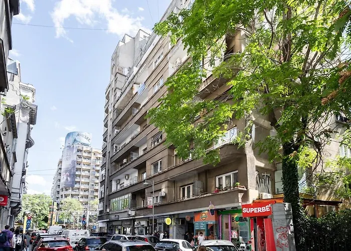 Sunny 2br Large Flat - Amzei Square Bukurešť