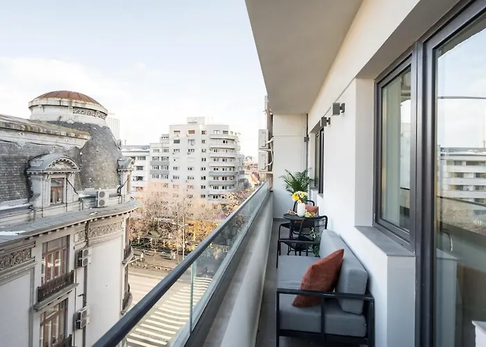 Sunny 2br Large Flat - Amzei Square Bukurešť