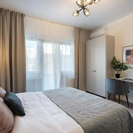 Apartament Sunny 2br Large Flat - Amzei Square *