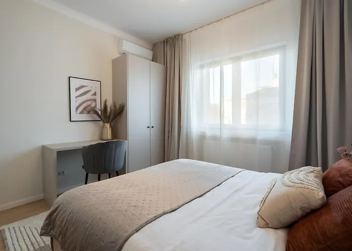 Apartman Sunny 2br Large Flat - Amzei Square *